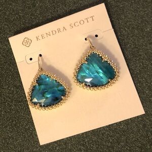 NWOT Kendra Scott Framed Kendall Large Earrings Gold/Teal Abalone